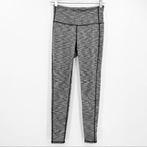 Athleta Gray/Black Space Dye Athletic Leggings XS